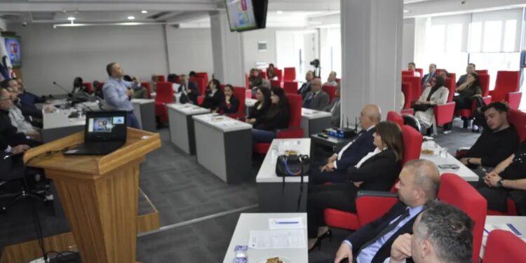 “Eskipazar OSB’nin Ekonomiye ve Topluma Etkisi” Konulu Bilgilendirme Toplantısı Düzenlendi